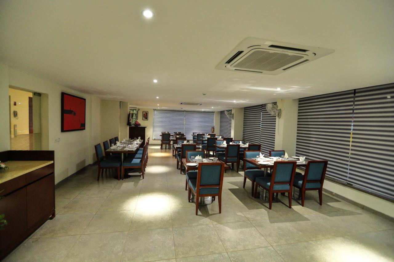 Zip By Spree Hotels Hyde Goa Candolim Eksteriør billede