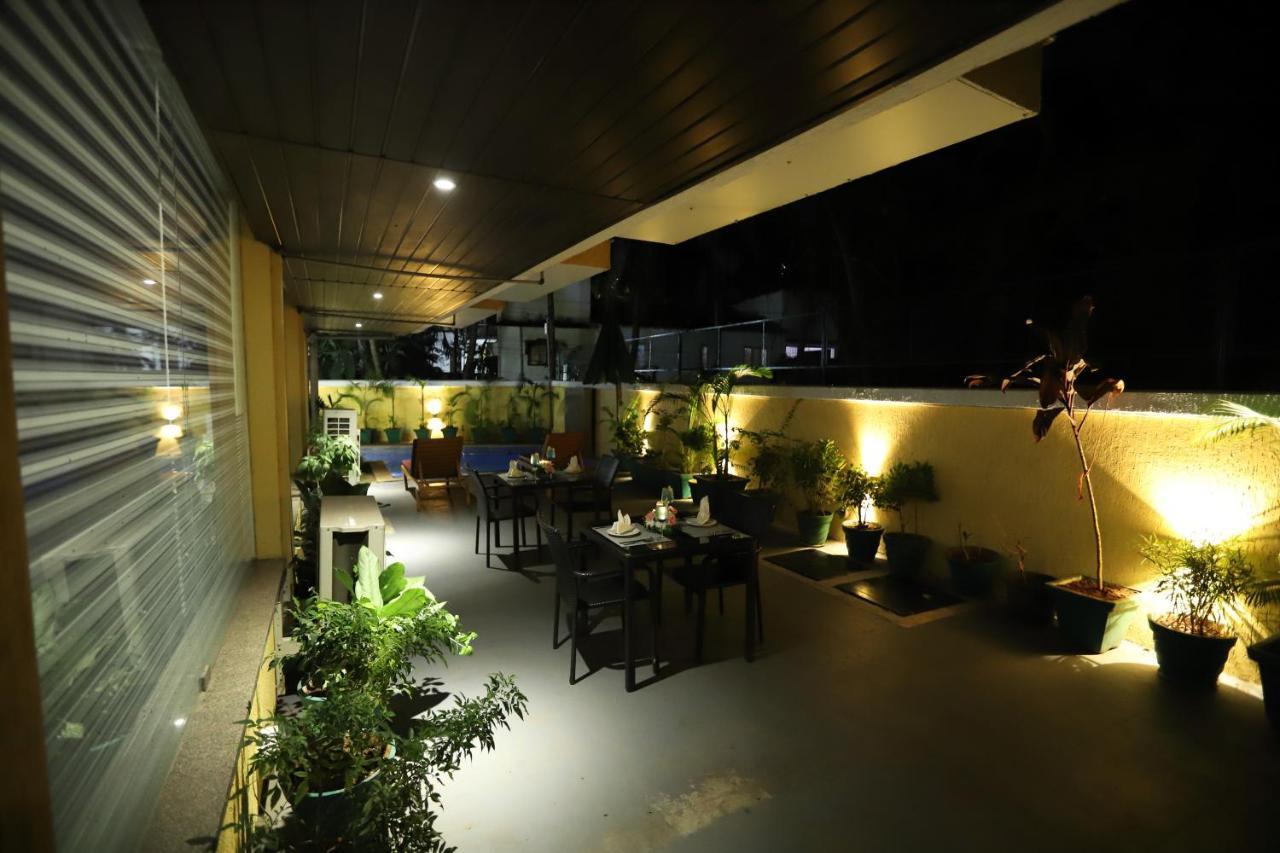 Zip By Spree Hotels Hyde Goa Candolim Eksteriør billede